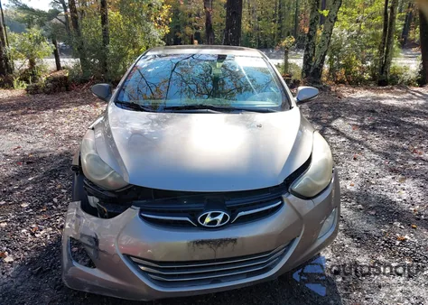 2012 Hyundai Elantra Limited z USA, uszkodzony, nr VIN 5NPDH4AE2CH090352